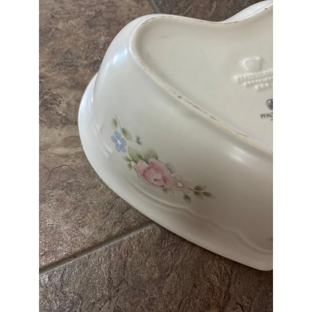 Heart Pfaltzgraff bowl with floral designs Cottagecore
